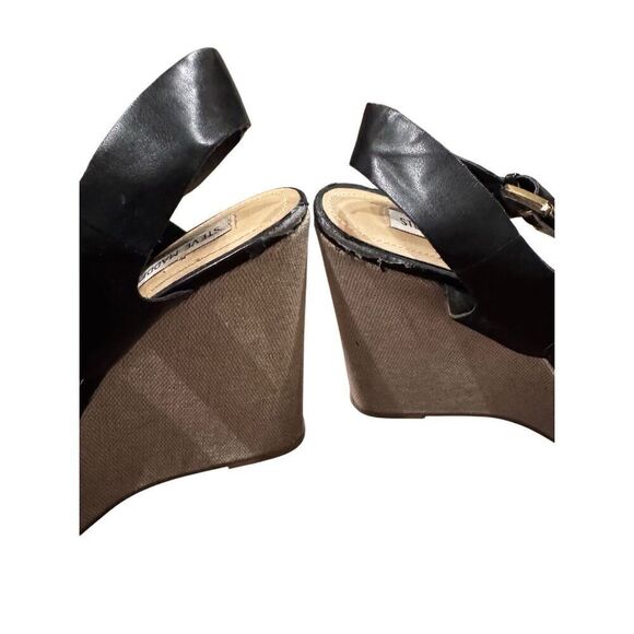 Steve Madden strappy platform sandal (10) - Picture 8 of 14